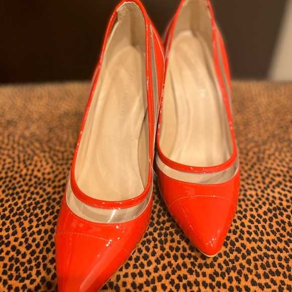 Karen Millen red patent pumps - great condition - Picture 7 of 7